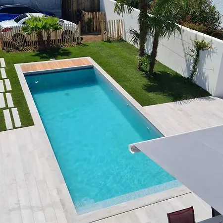Villaa Situee A 700m De La Plage, 300m Du Port Апартаменты Ла-Флот
